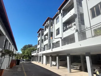 2 Bedroom Apartment To Rent in Roodepoort - wlCR.webp