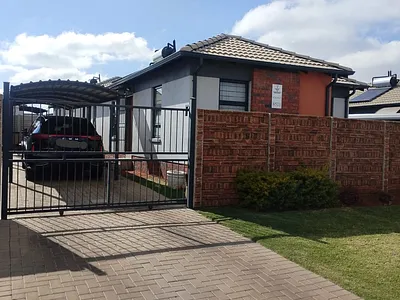 3 Bedroom House For Sale in Alberton - KUSz.webp