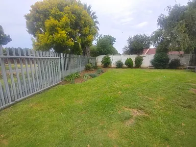 4 Bedroom House To Rent in Vereeniging - Ri5d.webp