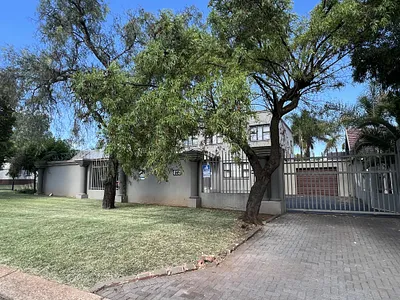 3 Bedroom House For Sale in Centurion - img