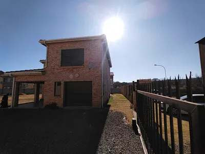 3 Bedroom House To Rent in Harrismith - img