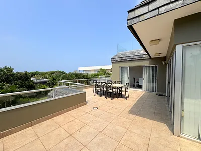 3 Bedroom Apartment For Sale in Umhlanga - img