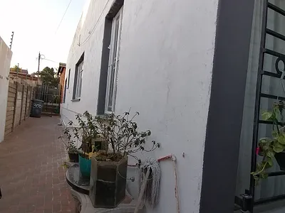 6 Bedroom House For Sale in Laudium - HPbX.webp