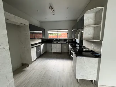 3 Bedroom Apartment To Rent in Sandton - img