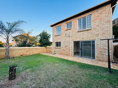3 Bedroom Townhouse For Sale in Centurion - Y0Zn.webp
