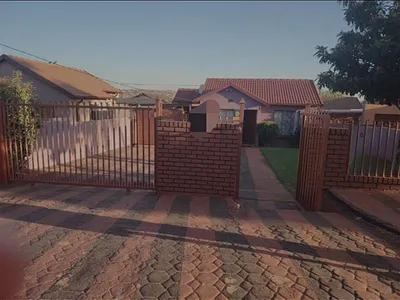 3 Bedroom House To Rent in Pretoria - img