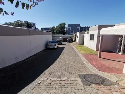 2 Bedroom Apartment To Rent in Sandton - 44vW.webp