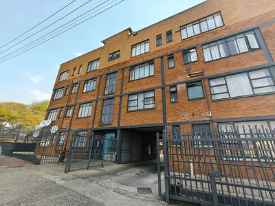 2.5 Bedroom Apartment To Rent in Centurion - GHoU.webp