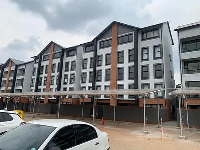 1 Bedroom Apartment To Rent in Sandton - sHdH.webp