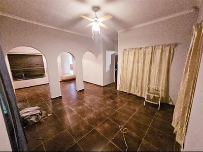 3 Bedroom House To Rent in Centurion - gl7H.webp