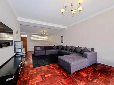2 Bedroom Apartment For Sale in Johannesburg - gPsg.webp