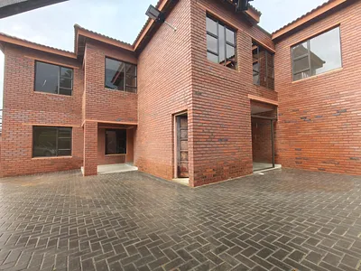 2 Bedroom Apartment To Rent in Sandton - img