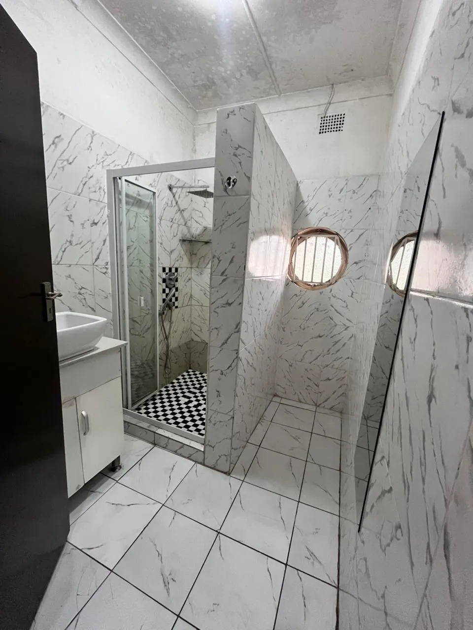 Carousel Indicator - 6RVY.webp