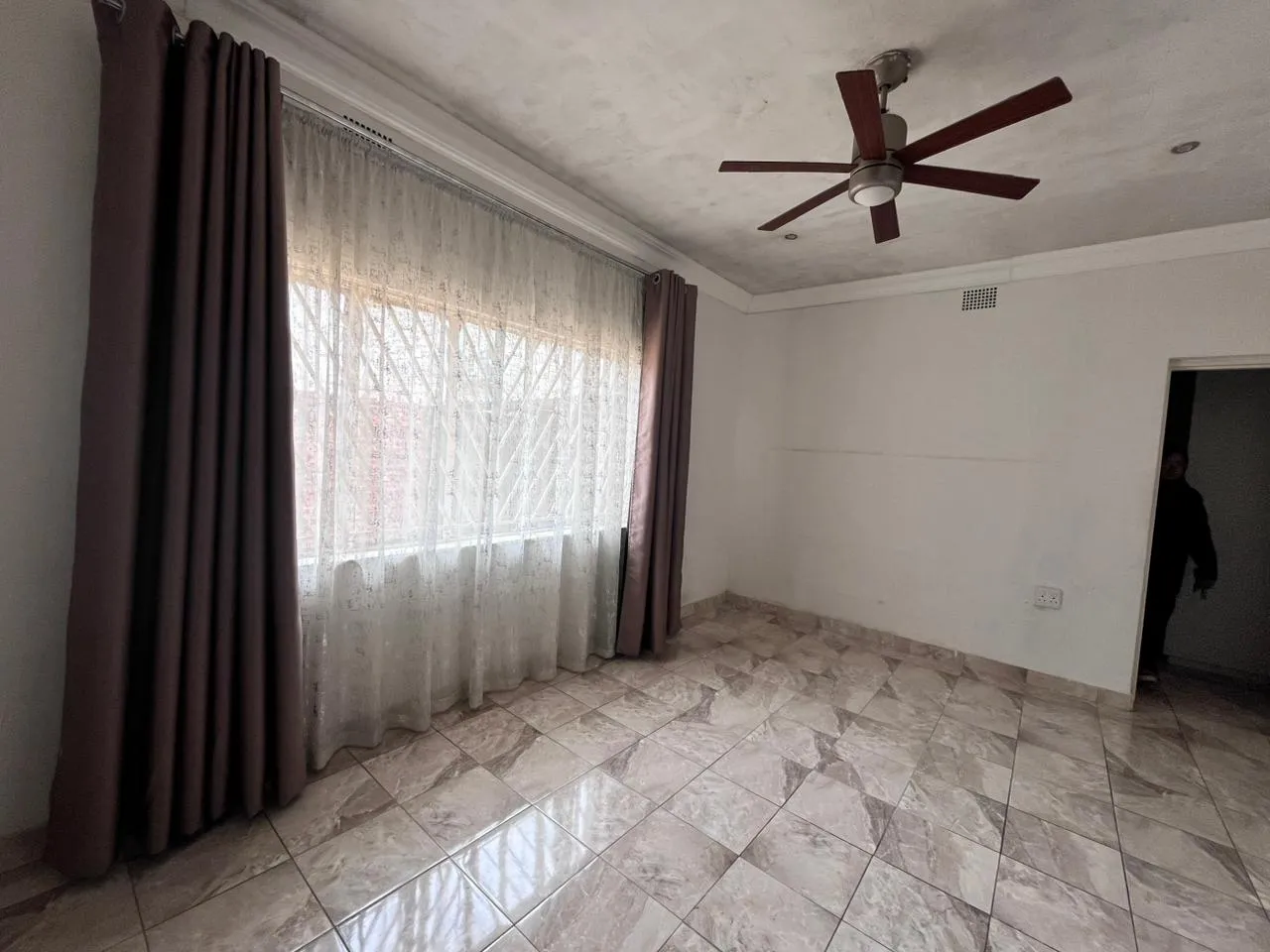 Carousel Indicator - CJFE.webp