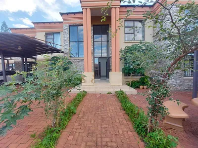 3 Bedroom Apartment To Rent in Centurion - 72WR.webp