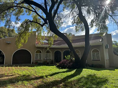 4 Bedroom House For Sale in Zeerust - EKMa.webp