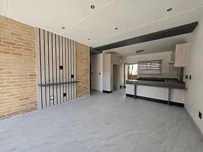 2 Bedroom Apartment To Rent in Sandton - img