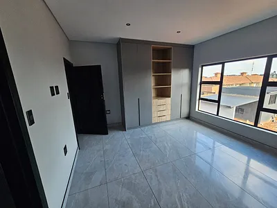 2 Bedroom Apartment To Rent in Sandton - img
