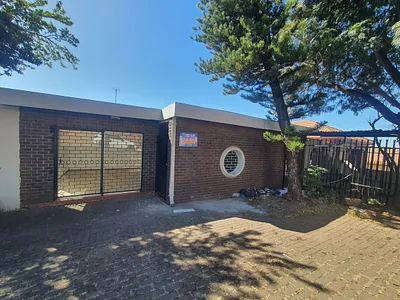 3 Bedroom Apartment To Rent in Centurion - 1J73.webp