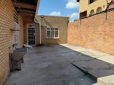2 Bedroom Apartment To Rent in Centurion - L2XN.webp