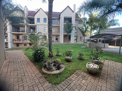 1 Bedroom Apartment For Sale in Centurion - 3HpK.webp