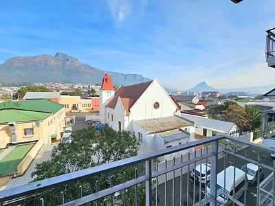 1 Bedroom Apartment For Sale in Cape Town - img