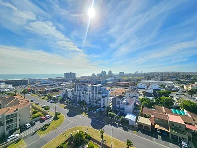 2 Bedroom Apartment To Rent in Blouberg - 18Qj.webp