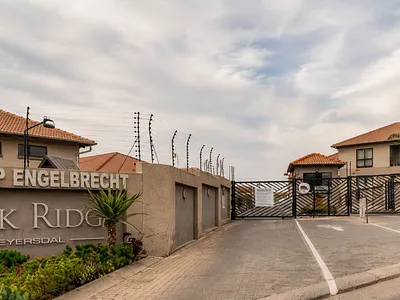 2 Bedroom Townhouse For Sale in Alberton - img