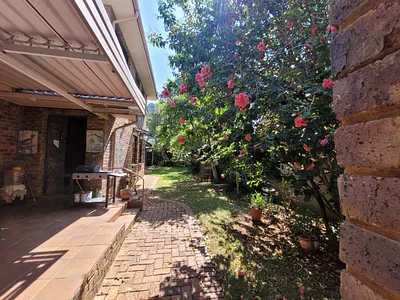 3 Bedroom House For Sale in Moreleta Park, Pretoria - aRrN.webp