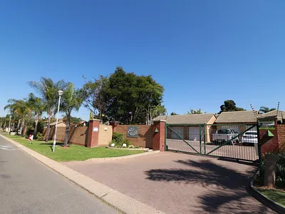 1 Bedroom Apartment To Rent in Pretoria - img