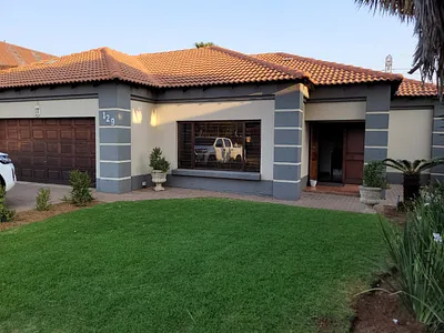 3 Bedroom House For Sale in Pretoria - 1n8U.webp