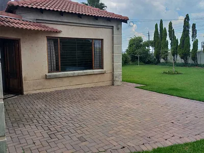 3 Bedroom House For Sale in Pretoria - img