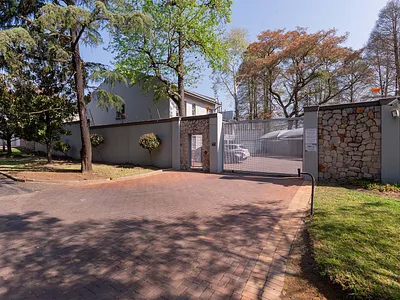 1 Bedroom Apartment For Sale in Johannesburg - img