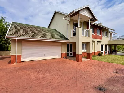 3 Bedroom House To Rent in Mount Edgecombe - y7Sp.webp