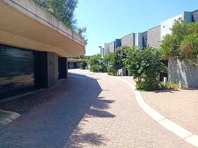 3 Bedroom Townhouse To Rent in Sibaya Precinct, Umhlanga - y4Sn.webp