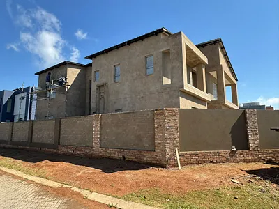 4 Bedroom House For Sale in Boksburg - img