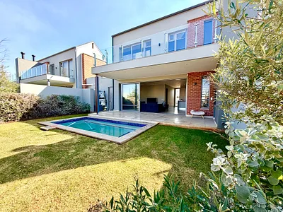 3 Bedroom Apartment To Rent in Kempton Park - img