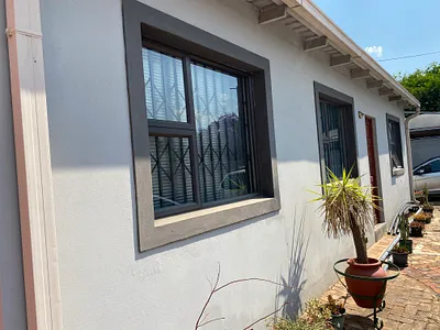 2 Bedroom Apartment To Rent in Pretoria - img