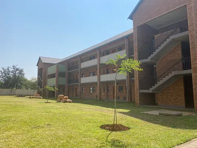 2 Bedroom Apartment For Sale in Pretoria - img