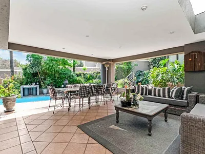 4 Bedroom House To Rent in Sandton - jNrB.webp