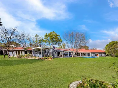 4 Bedroom House For Sale in Midrand - K2If.webp