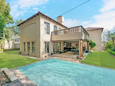5 Bedroom House To Rent in Sandton - w15N.webp