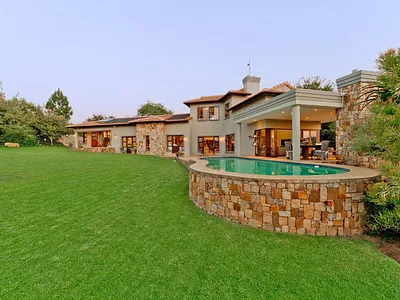5 Bedroom House For Sale in Midrand - lAHL.webp