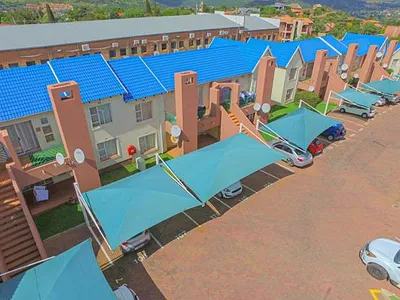 2 Bedroom Townhouse For Sale in Johannesburg - nZ0W.webp
