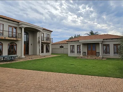 5 Bedroom House For Sale in Delmas - img