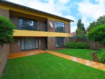 2 Bedroom Apartment For Sale in Randfontein - p6iW.webp