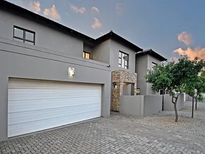 3 Bedroom House For Sale in Johannesburg - img