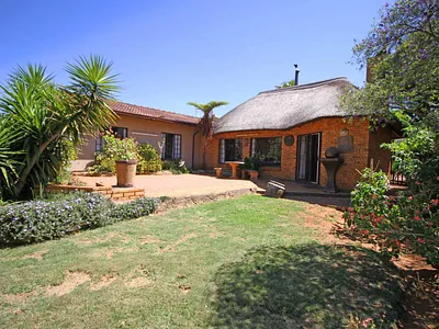 3 Bedroom House For Sale in Randfontein - img
