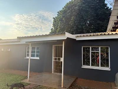 4 Bedroom House For Sale in Mokopane - qH0B.webp
