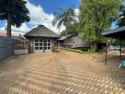8 Bedroom House For Sale in Mokopane - XFsK.webp